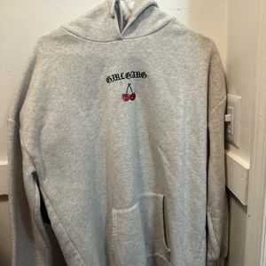 “boyfriend hoodie”